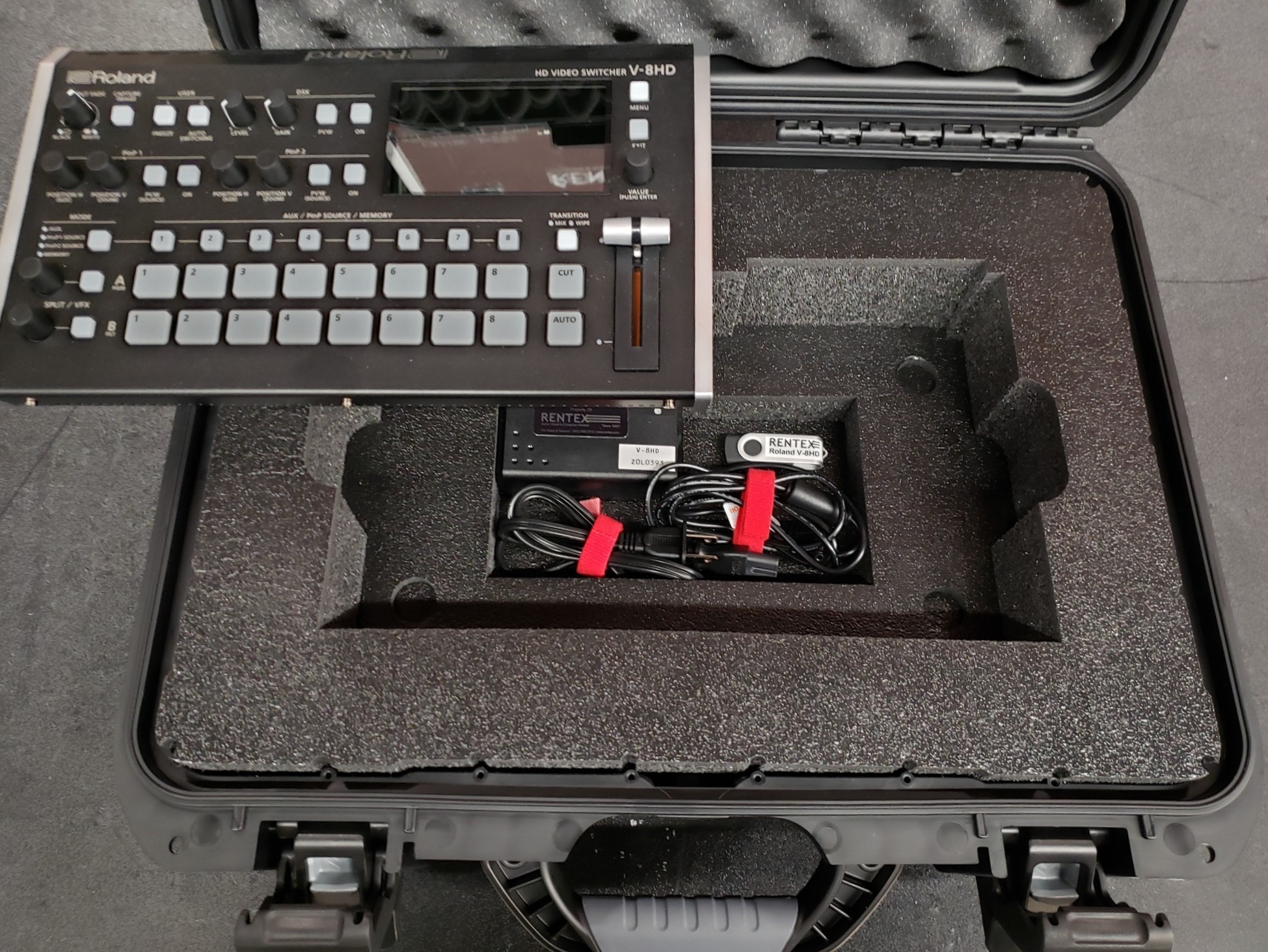 Roland V-8HD for rent